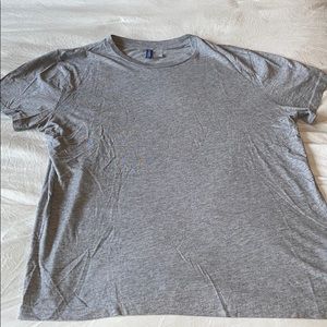 H&M Divided Gray Men’s Crewneck Tee Large